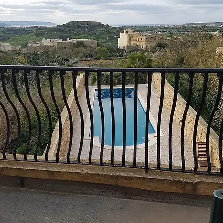 Ta' Karkar ベッド・アンド・ブレックファスト