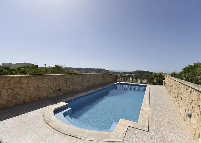 Bed & Breakfast Ta' Karkar