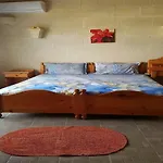 Ta' Karkar Отель типа 