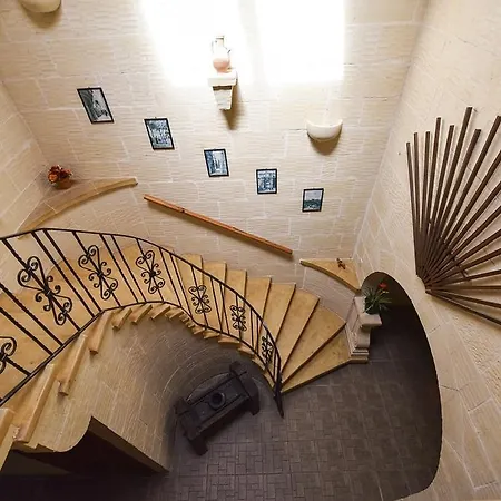 Ta' Karkar B&B 자프라