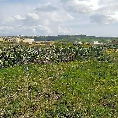 Ta' Karkar Отель типа 
